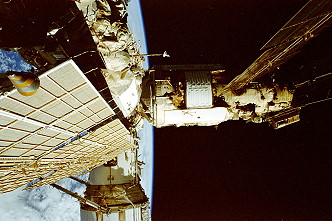 Spaceflight mission report STS89