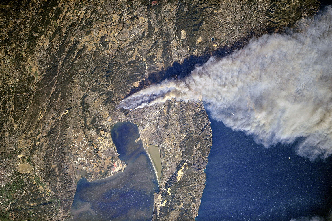 wildfires near Marseille