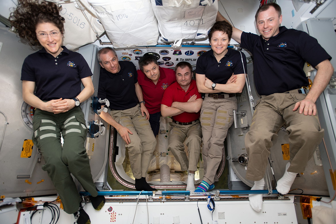 Crew ISS-59