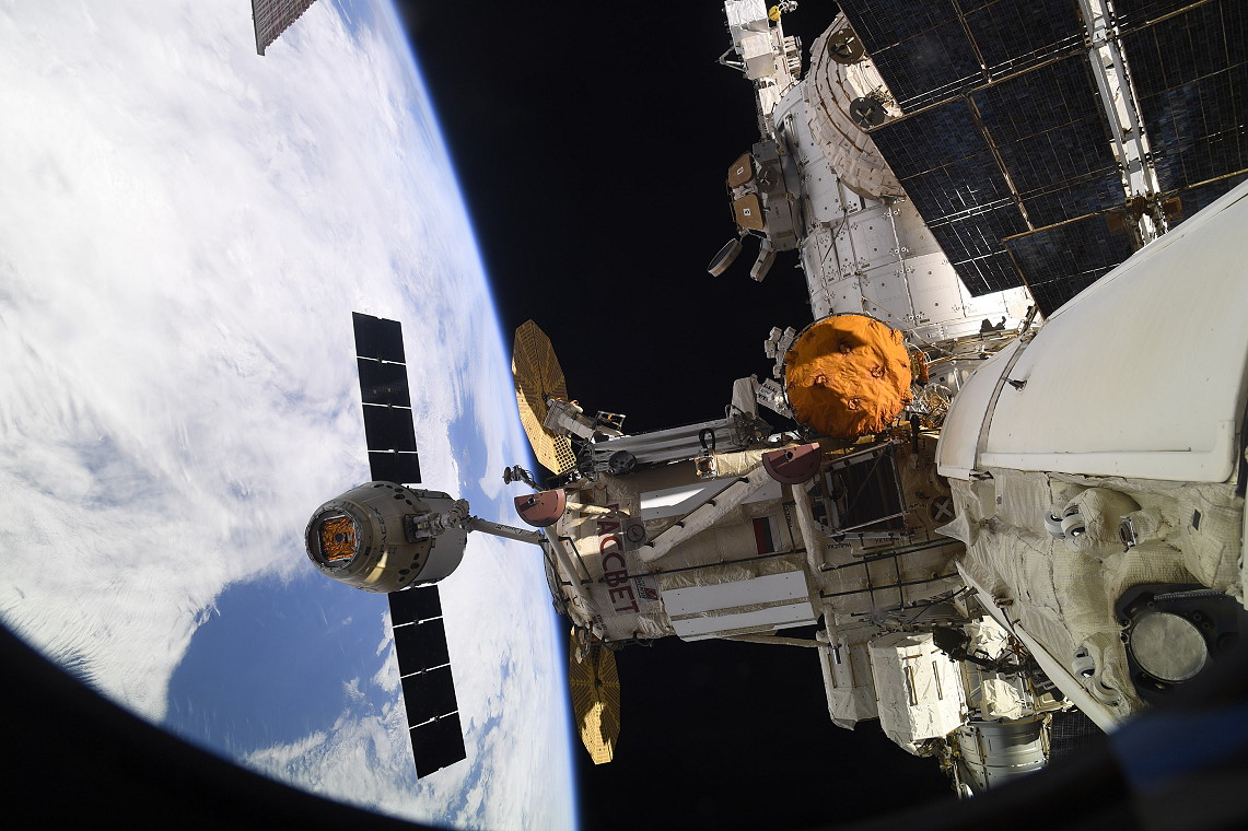 Abflug Dragon SpX-19