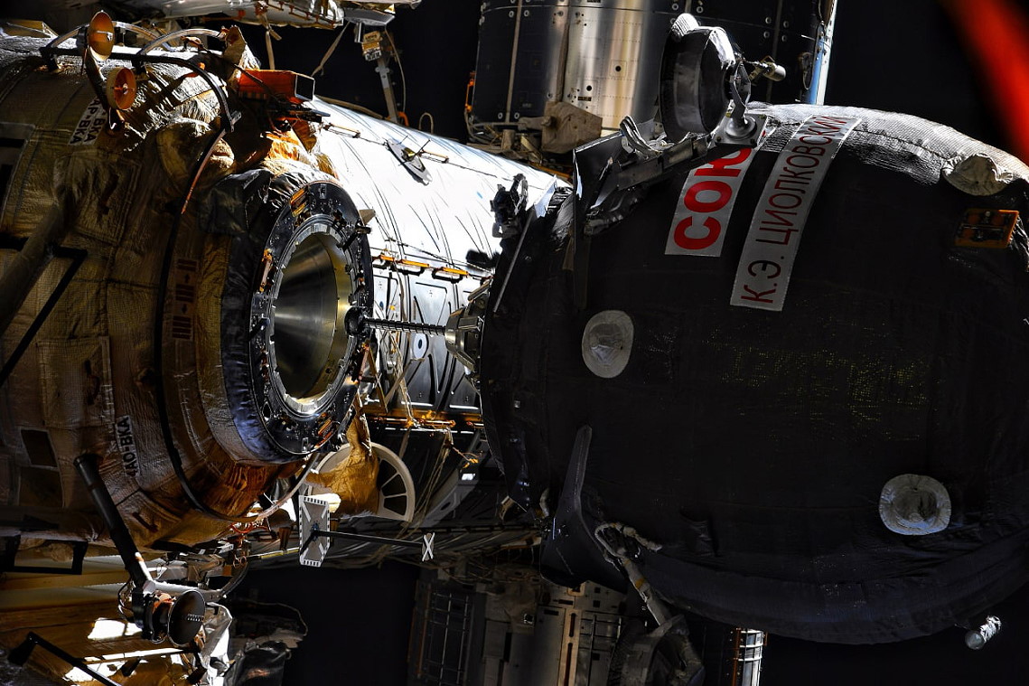 Soyuz MS-22 docked to Rassvet