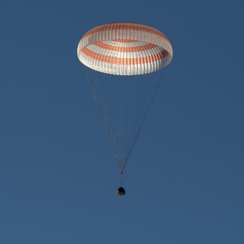 Soyuz MS-08 landing