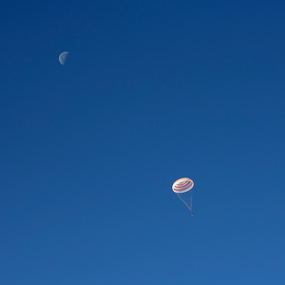 Soyuz MS-11 landing