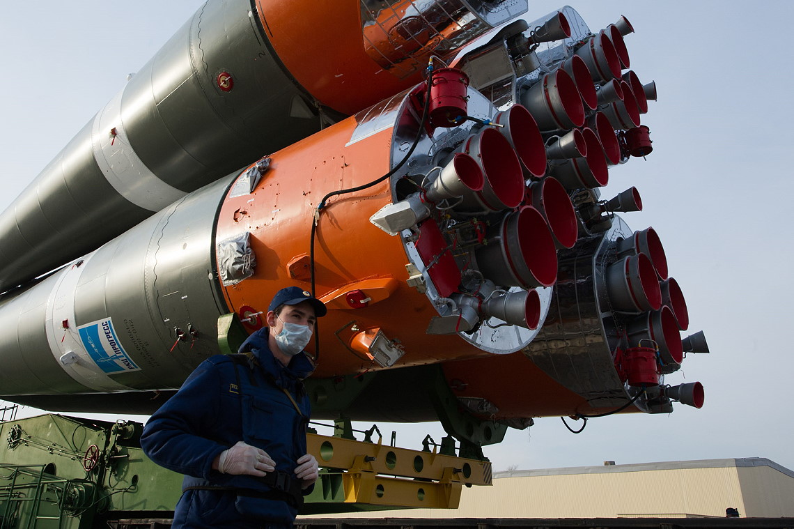 Soyuz MS-16 rollout