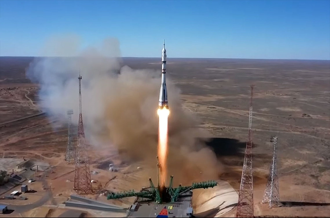 Soyuz MS19 launch