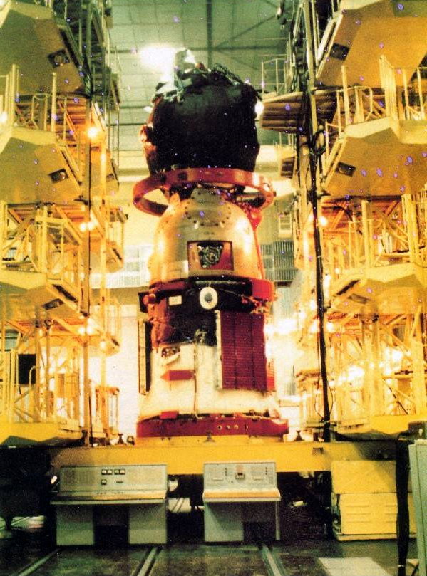 Soyuz TM-15 integration