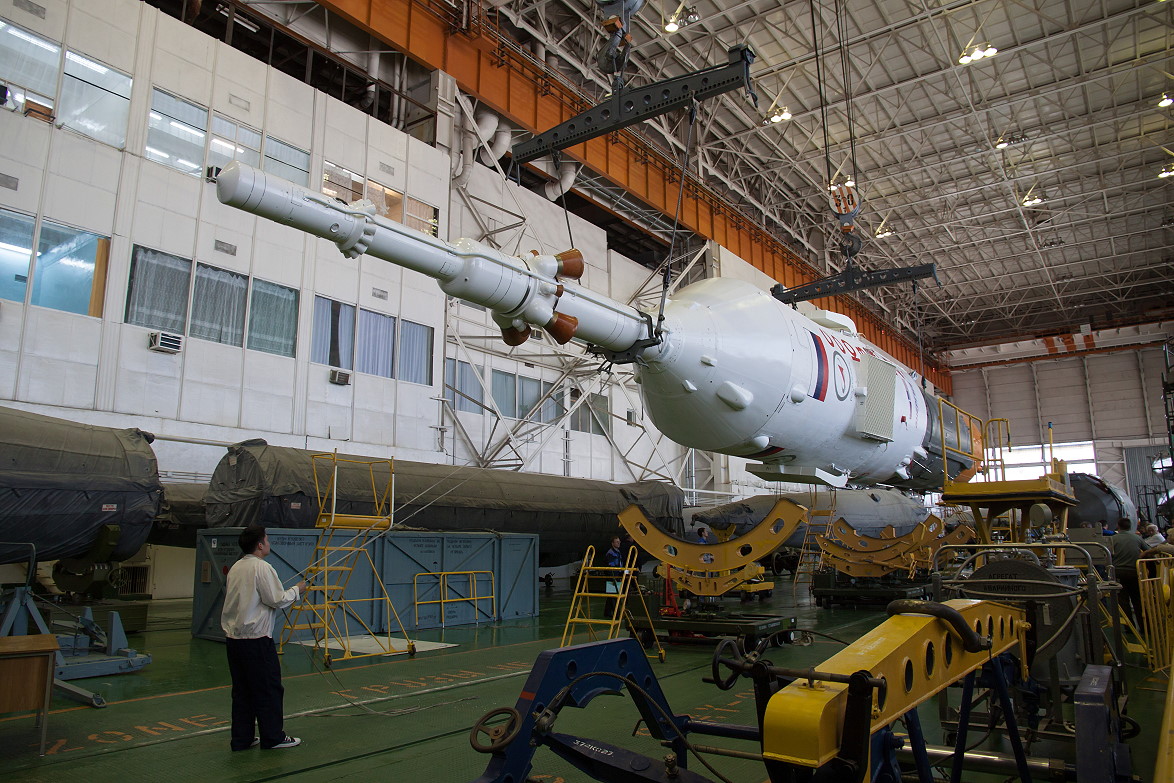 Soyuz TMA-09M integration