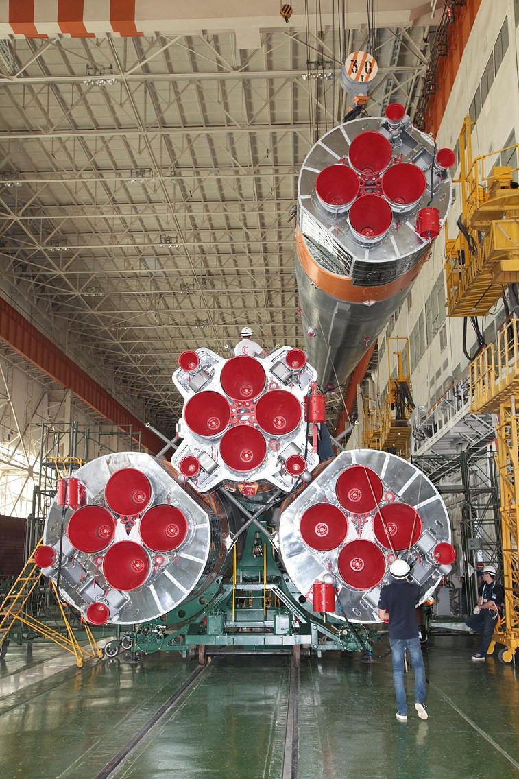 Soyuz TMA-18M integration