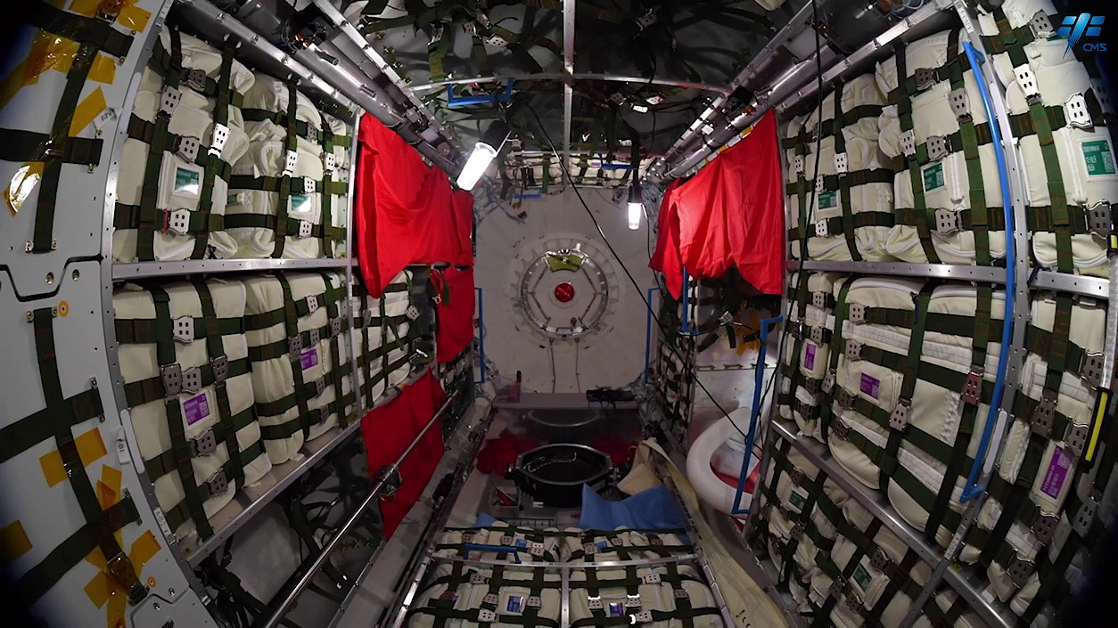 Tianzhou-5 inside