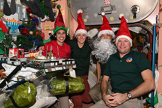 Weihnachten im Erdorbit