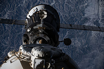 Abkopplung Sojus MS-27