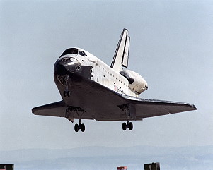 Landung STS-100