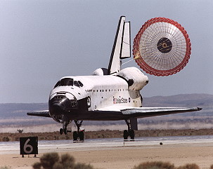 STS-111 landing