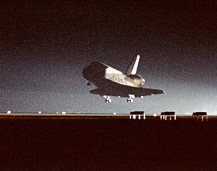 STS-8 landing