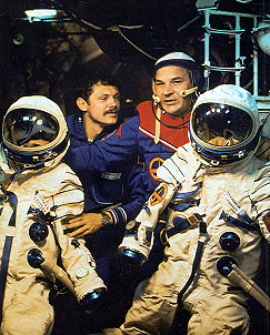 Sojus 36 besucht Saljut 6