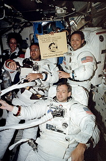 Spaceflight mission report STS49