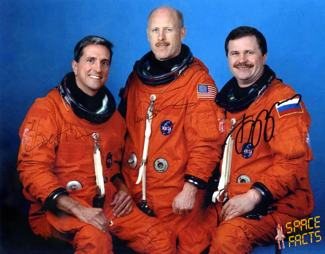 Crew ISS Expedition 6 (original)