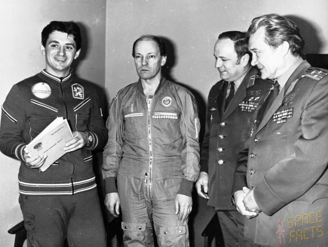 Sojus 28 (Flug- und Ersatzmannschaft)