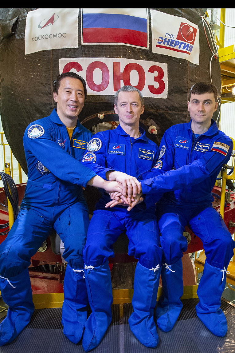 Crew Soyuz MS-27
