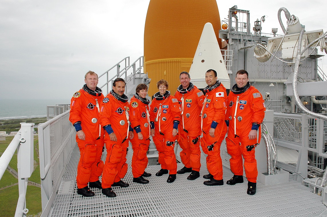 Crew STS114