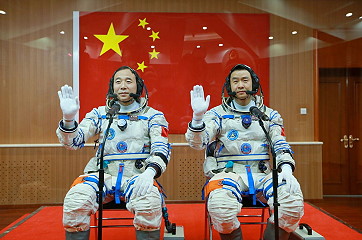 Crew Shenzhou-11