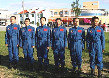 Shenzhou-7 (Flug- und Ersatzmannschaft)