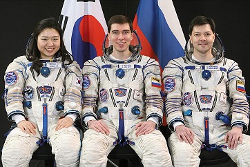 Crew Soyuz TMA-12