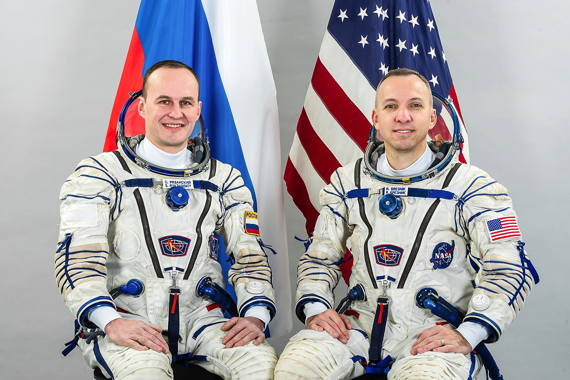 Crew ISS-52 (Ersatzmannschaft)