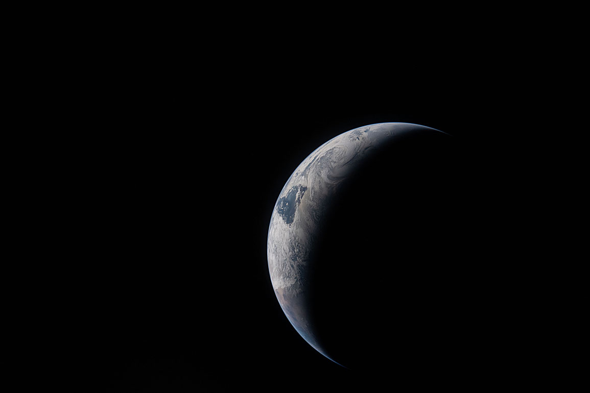 Die Erde von Artemis II ausgesehen nach dem sogenannten Translunar-Injection-Burn