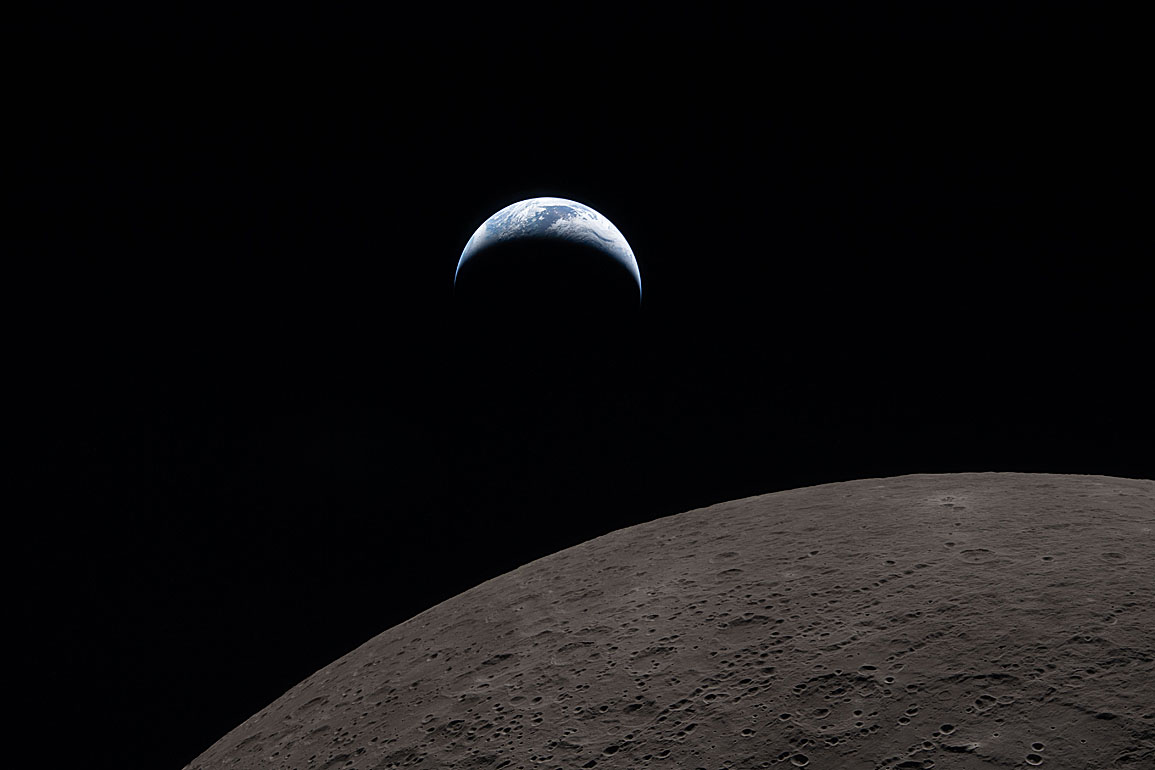 Der Mond w�hrend des Vorbeifluges