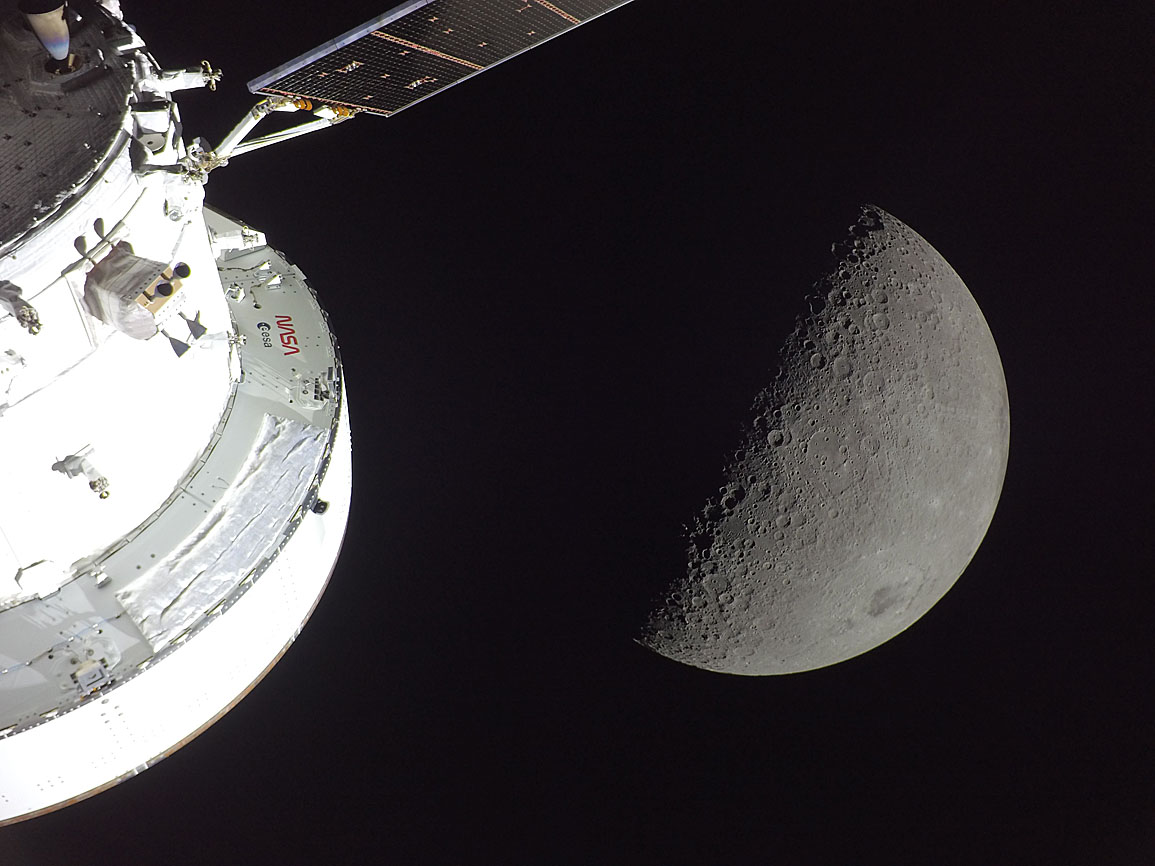 Moon seen from Artemis II during flyby