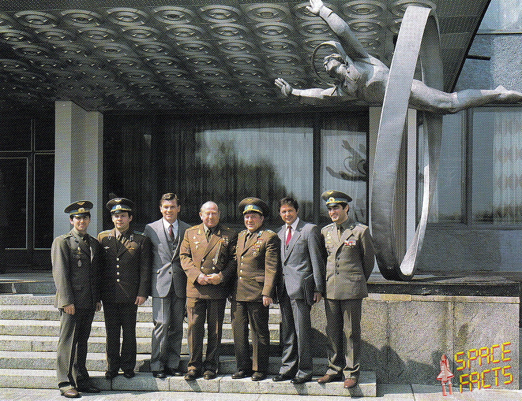 Sojus TM-5 (Flug- und Ersatzmannschaft)